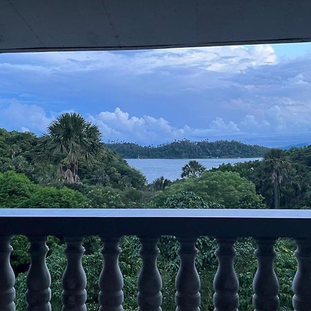 Uncharted Hostel Puerto Galera Zewnętrze zdjęcie