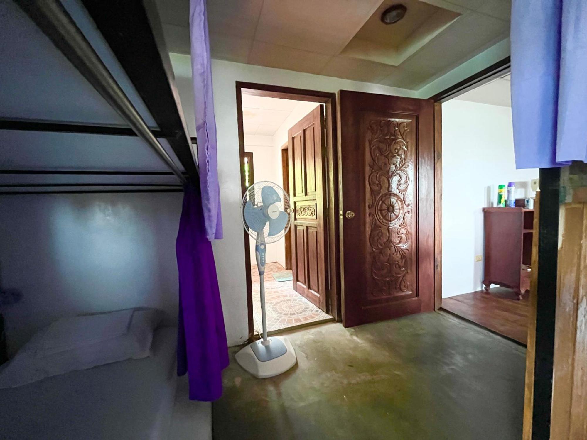 Uncharted Hostel Puerto Galera Zewnętrze zdjęcie